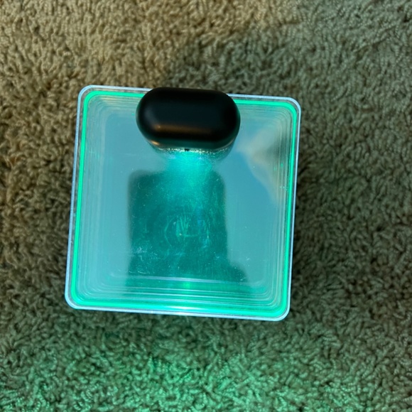 Light up Bluetooth speaker - Picture 3 of 3